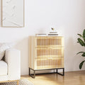 Das Sideboard nimmt mit 60 x 30 x 75 cm Gestalt an