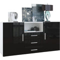 3 Schubladen und matte Oberflaechen an dem Sideboard