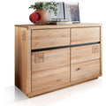 Das Sideboard vereint Form und grifflose Fronten