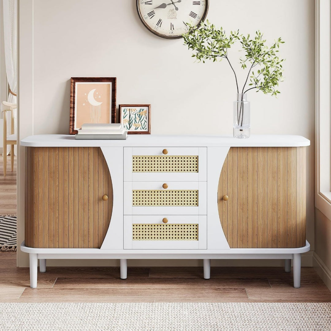 Sideboard mit Schiebetueren und Schubladen