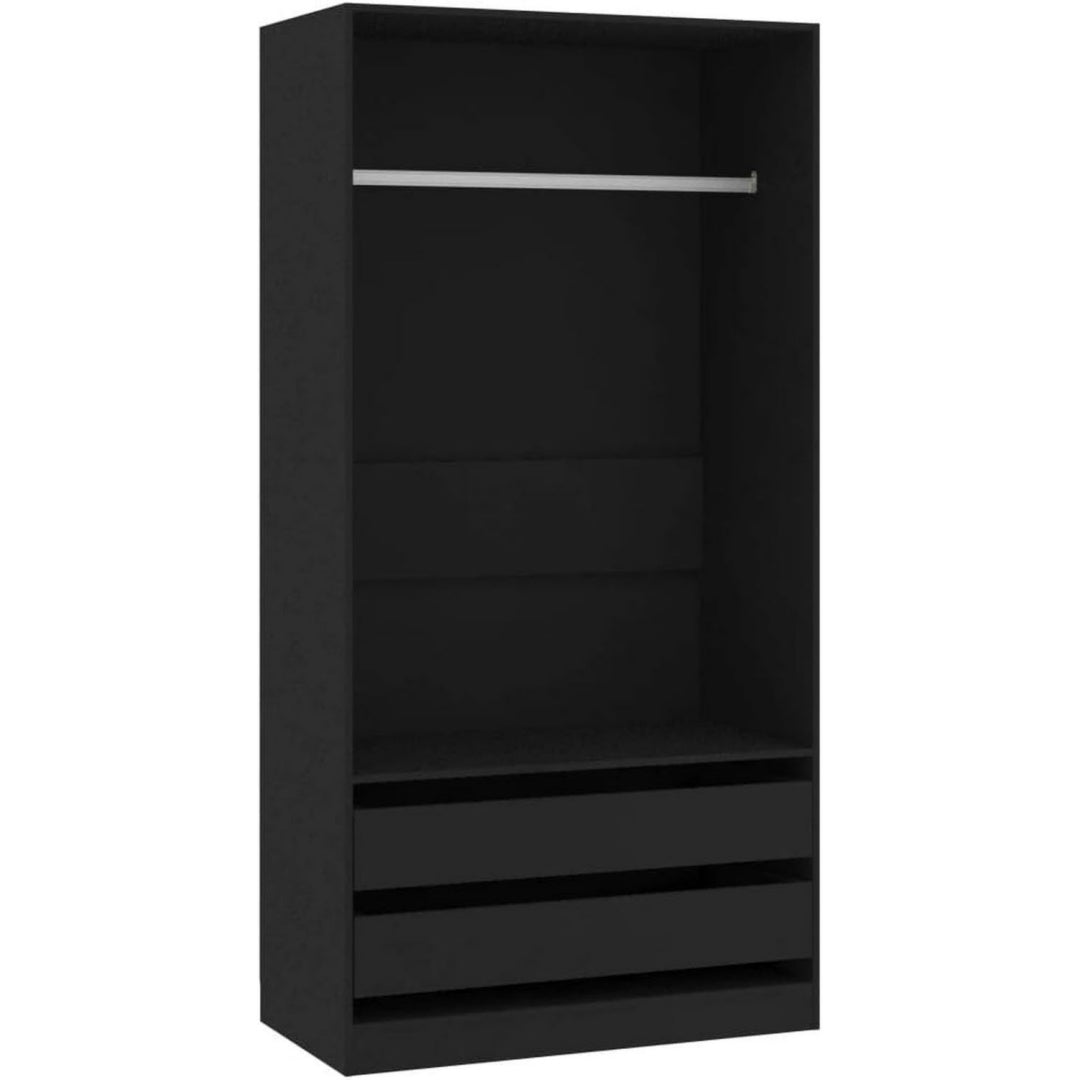 Schubladen an dem Kleiderschrank aus Holzwerkstoff