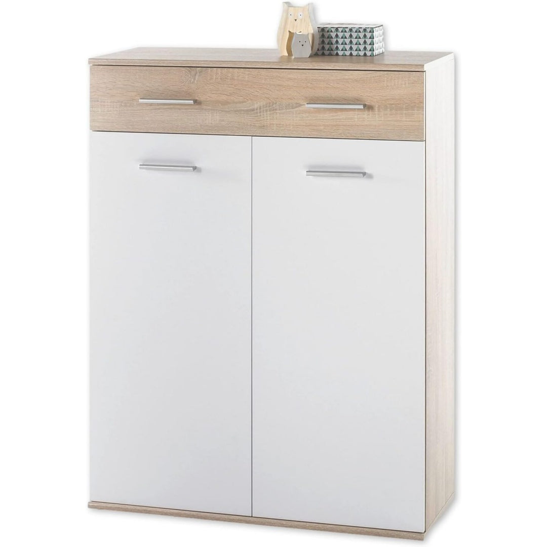 Der Schuhschrank misst 90 x 118 x 35 cm in Weiss und Eichenbraun